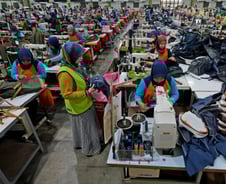 원자재 붐에도 인도네시아 경제가 허덕이는 까닭 [PADO]