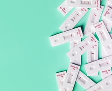 코로나 입원환자 는다는데…"80%가 50대 이상" 대책도 없다