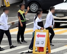 돌아온 전공의들, 일도 공부도 줄여달라?…"실력파 사라져" 교수 한숨