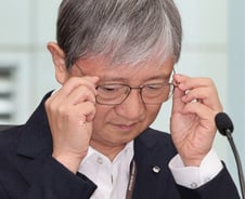 '금감원·금소원 분리' 말 아낀 이찬진…직원들에겐 "안타깝다" 편지