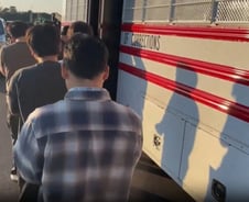 '구금 한국인' 변호사 "전문 엔지니어 다수"…비자 '회색지대' 논란