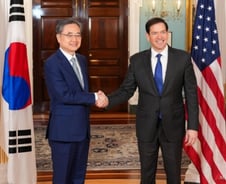 美국무 "투자 환영"…외교 회담 미국 발표, '구금 한국인'은 안 담겨