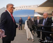 '한국인 구금자=숙련공' 듣고선…트럼프 "미국에 남는 게 어때"