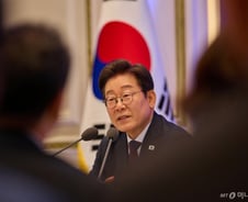 '취임 100일' 이재명 대통령 "남은 4년9개월, 도약·성장의 시간"