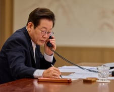 "韓 자사주=대주주 비상금" 해외 큰손들 눈총…소각 의무화 추진 이유