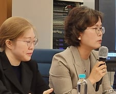 전공의 "수련 아닌 일 너무 많아" vs 간호사 "1년반 고생 사라질까"