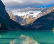 "천국의 색일까" 벤처투자 유혹한 빙하호수 영롱한 빛의 정체