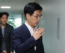 '국정자원 화재'로 647개 업무 마비…"우체국 금융·우편 우선 복구"