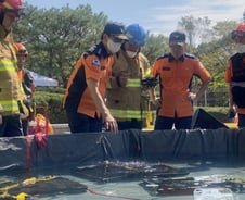 국정자원 화재로 소실된 배터리팩 반출 중…"절반가량 냉각 작업"