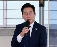 이재명 대통령, '전산망 담당 공무원 사망'에 "헌신, 결코 잊지 않겠다"