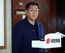 국정감사에 등장한 '가짜 KBS 사장'…이상휘 "보완 없는 AI는 괴벨스"