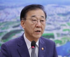 김윤덕 "집값 띄우기 심각성 인지…국세청·경찰 협조해 엄중 조사"