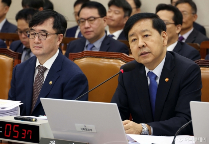 구윤철 부총리 "부동산 정책, 세제는 최후의 수단"