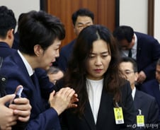 국토부 장관 "제주항공 참사 보고서…유족에 사전 공개 여부 논의"