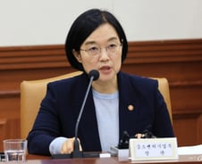 한성숙 "청년창업가 매년 1천명 발굴…창업벤처 4대강국 도약"