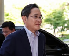 이재용 회장의 승부수, '반성문 1년' 그 후...삼성이 달라졌다