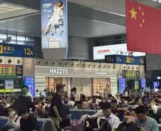 '대륙도 홀렸다' 명품 상권에 K브랜드 우뚝…연매출 '9000억' 비결은[르포]