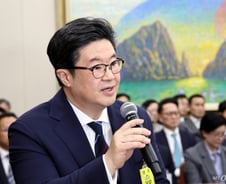 고개 숙인 MBK, '사회적 책임'의 끝은[우보세]