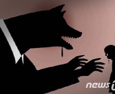 "의붓딸아 사랑해" 12살부터 2000회 성폭행…친모는 충격에 그만[뉴스속오늘]