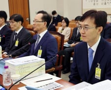 서울중앙지법원장 "판결에 과도한 비난·법관 인신공격, 가급적 자제"