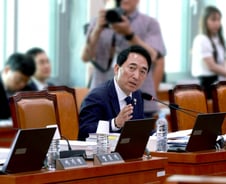5.18 음모론·식민사관 도서 전국 79개 공공도서관 소장