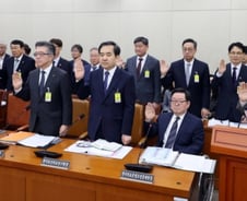 복지부 "의료사고 처리 특례법안, 연말까지 절충안 마련 계획"