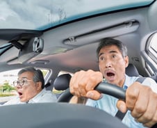 치매 판정 후 95%가 핸들 잡는데…환자 10명 중 4명 "약 안 먹어!"