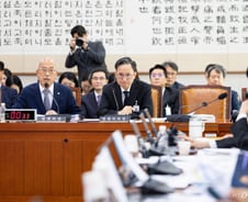 여야, 전현직 법제처장 맹공..."내란 동조" vs "이재명 대통령 홍위병"