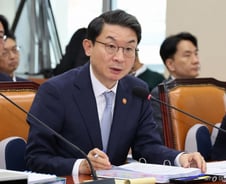 "미국·영국보다 韓 캄보디아 대처 늦어" 여야 한목소리 성토