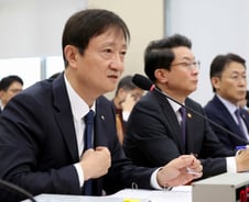 "부자아빠 이찬진에 박탈감" 野 부동산 공세에 '머니무브' 방어나선 與