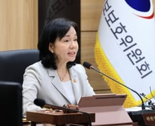 추경호 "50·60대 전화번호 1만건에 80만원…다크웹 심각"