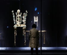 6개 금관·에밀레종…트럼프 맞이하는 신라 천년의 미소