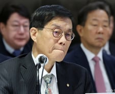 이창용 "원화 스테이블코인 도입 시 환율 변동성·자본 유출 두렵다"