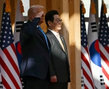 [속보]이재명 대통령, 트럼프에 "대미투자 확대·제조업 부흥 지원, 조선 협력도 적극"