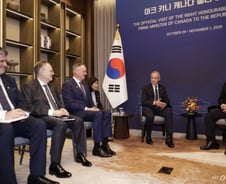 [속보]"한국-캐나다, 국방·안보 분야 전략적 동반자로서 협력 심화 결의 재확인"