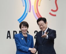 '여자 아베?' 日 다카이치 웃음 터뜨리게 한 이재명 대통령 한마디는