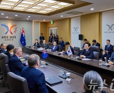 이재명 대통령, APEC서 "정부 예측가능성 높이고 기업은 혁신 노력해야"