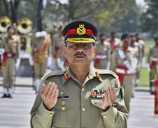 파키스탄의 군부 지도자는 나라를 바로잡을 수 있을까? [PADO]