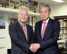 하토야마 전 총리 "한·일 손잡고, 미·중 갈등 '중재자' 역할해야"