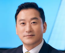 블랙록 등 글로벌 금융사와 손잡고 상품 출시…월배당까지 챙겨