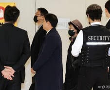 특검, 이번주 윤석열 소환통보…통일교 국힘 선거 개입 마무리 단계