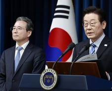 증시 덮친 기술주 거품론…'K핵잠 승인' 팩트시트에 조선주는 강세