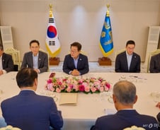 [단독]이재용 회장 등 4대 그룹 총수, 이재명 대통령과 주말 회동