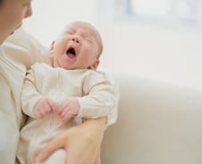 힘겹게 숨쉬는 신생아…이른둥이 생명 위협하는 '이 병', 증상은?