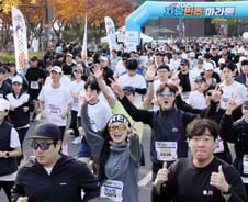 "마라톤대회 지긋지긋" 시민들 분통 터지는데...대체 책임은 누가?