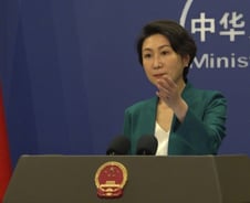 중국, "한중일 3국 정상회담 여건 안 돼…일본 지도자 탓"