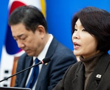 '자사주 소각 의무화 온다'…70% 오른 밸류업 ETF 더갈까