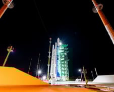 누리호 4차, 00시 55분 예정대로 발사…"모든 환경 조건 양호"