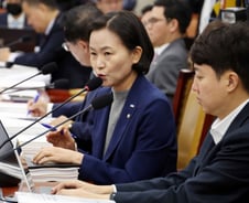 역대급 유출인데…쿠팡 조사인력 겨우 '8명', SKT 때보다 적어