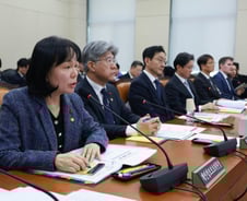 "현행법으로도 쿠팡에 손해액 5배 징벌적 손해배상 청구 가능"